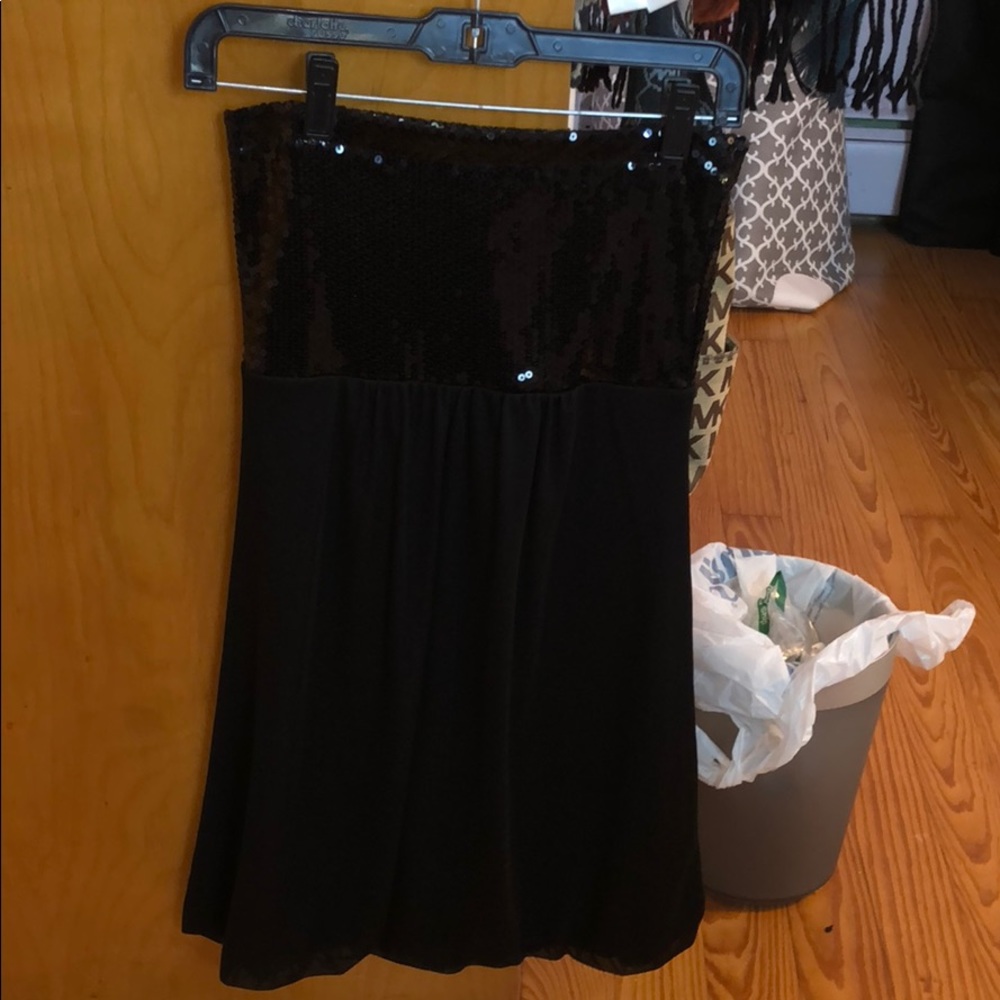 LITTLE BLACK DRESS! Size S/M
